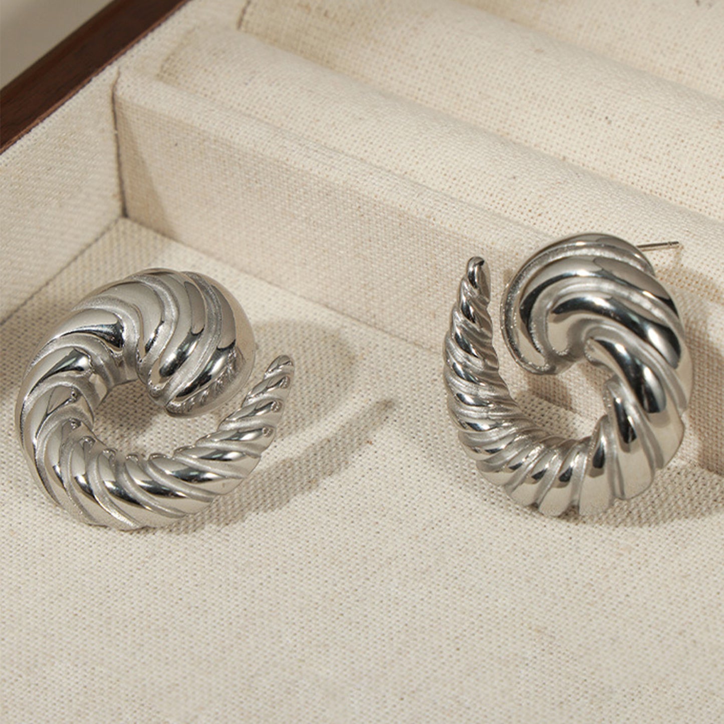 Spiral Shape Stud Earrings