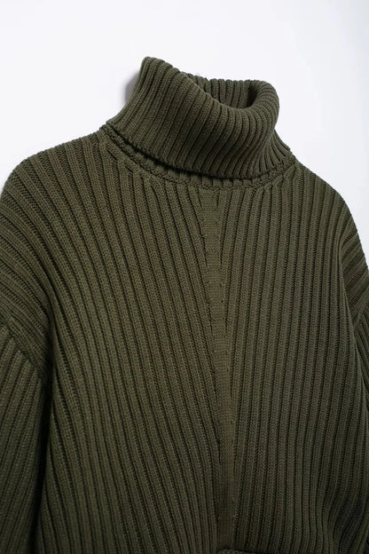 Green Knitted Turtleneck